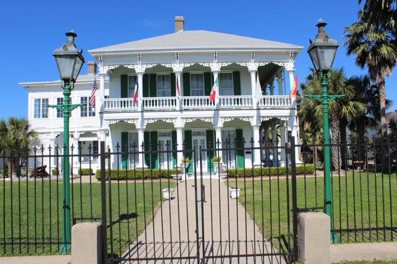 The George Manor Bed & Breakfast Галвестън Екстериор снимка