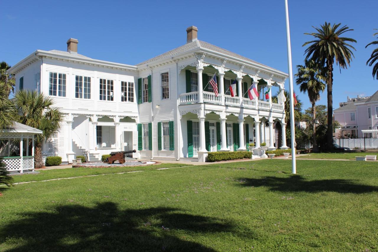 The George Manor Bed & Breakfast Галвестън Екстериор снимка