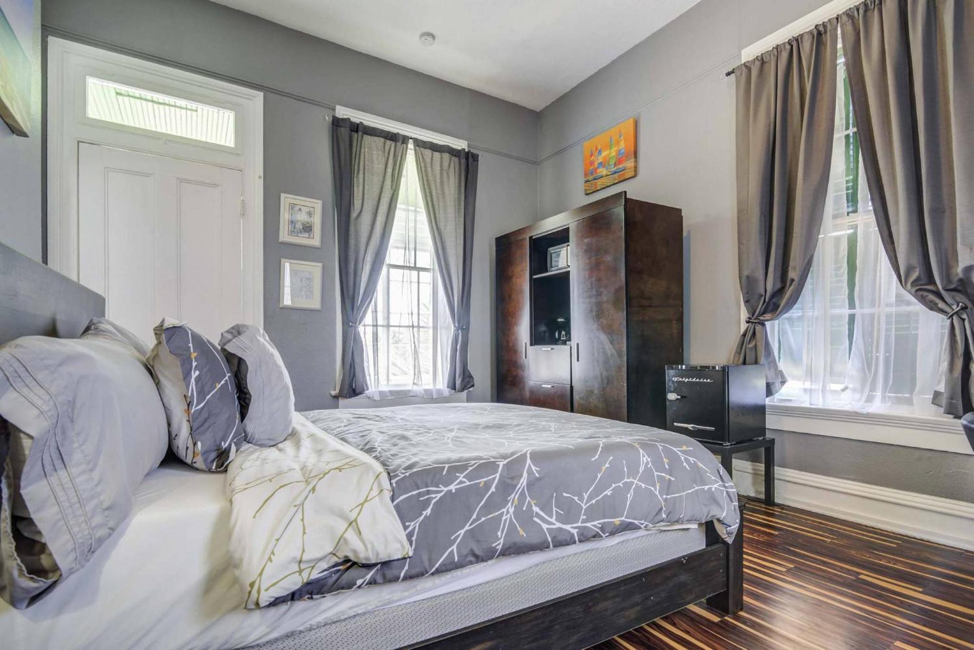 The George Manor Bed & Breakfast Галвестън Екстериор снимка