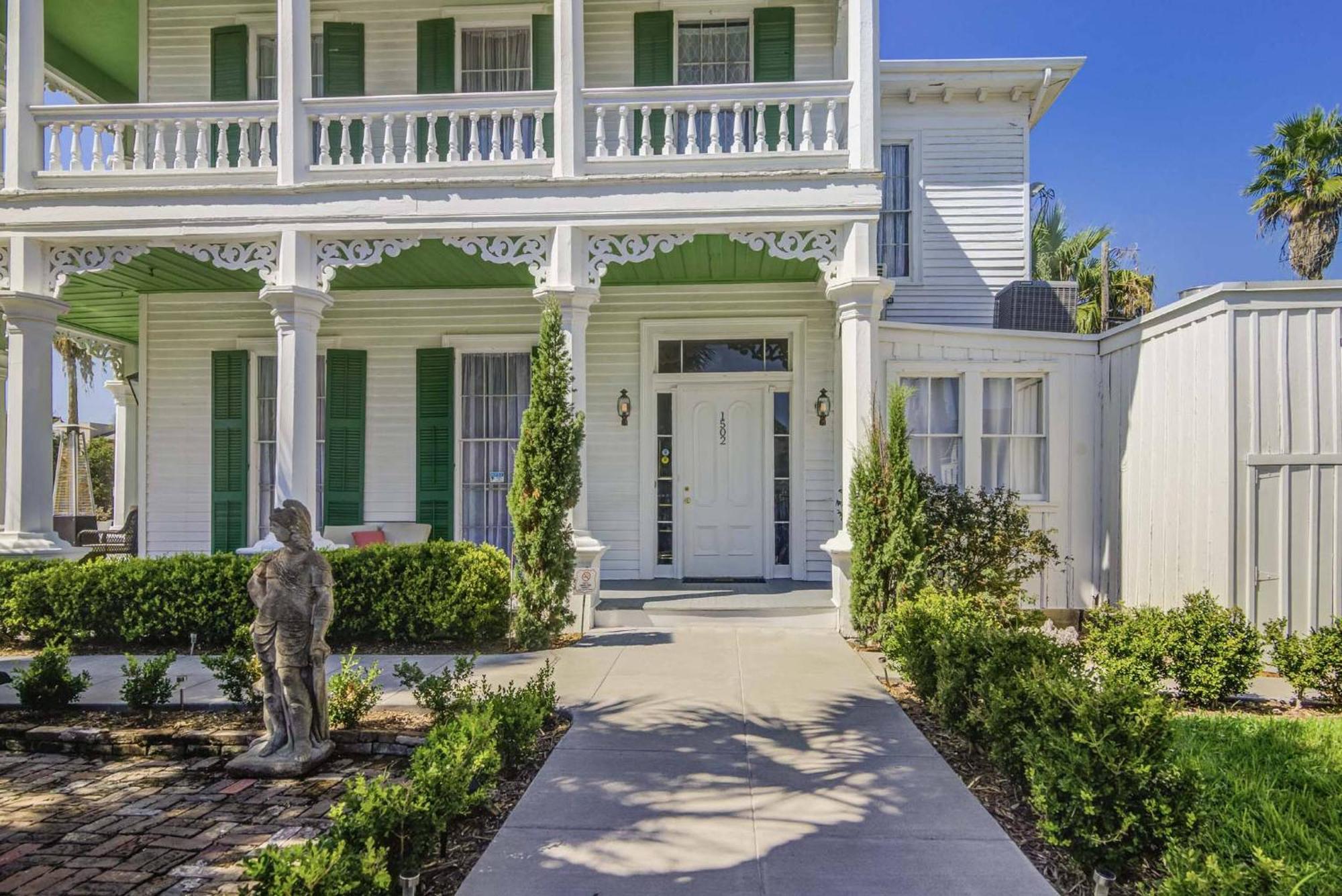 The George Manor Bed & Breakfast Галвестън Екстериор снимка